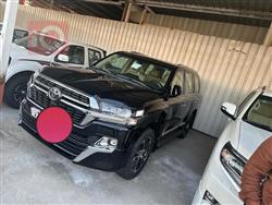 تۆیۆتا لاند کروزەر